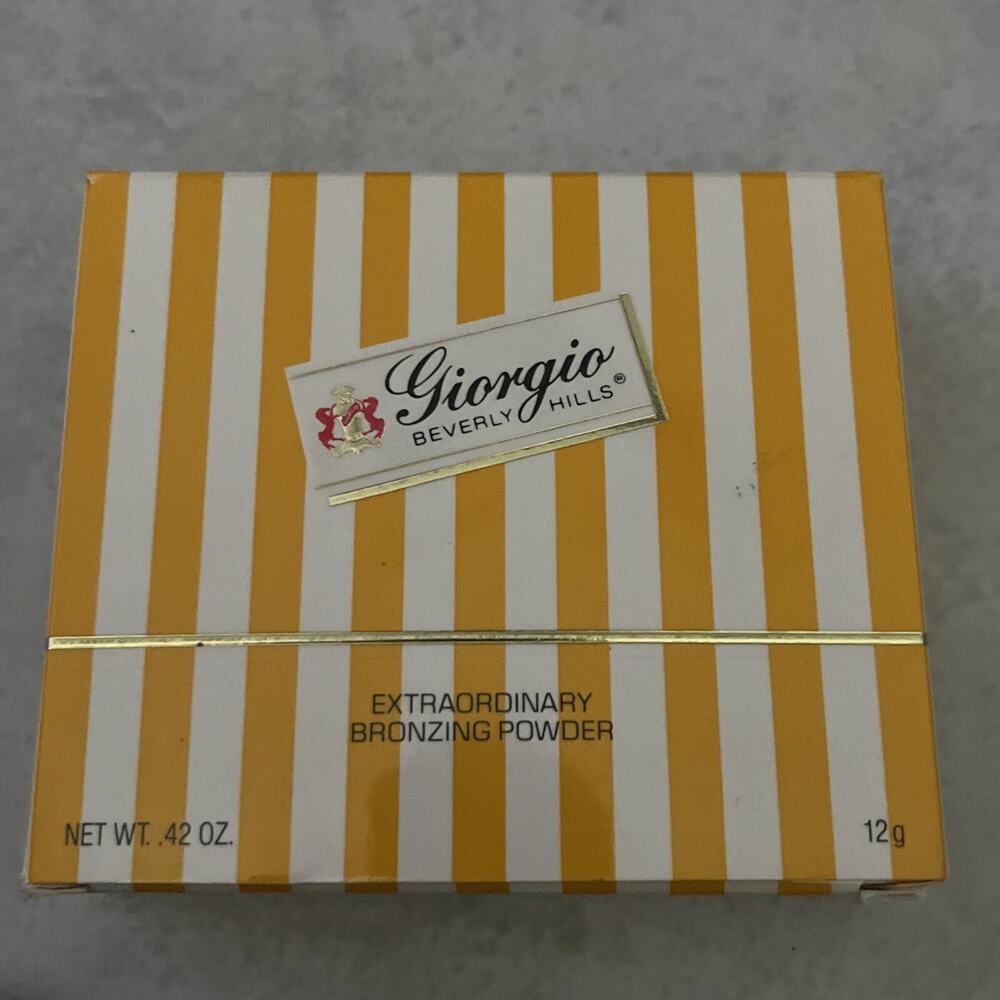 Giorgio Beverly Hills Extraordinary Bronzing Powder .42oz. New In Box